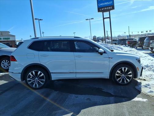 2019 Volkswagen Tiguan 2.0T SEL R-Line 4MOTION