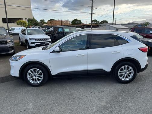 2021 Ford Escape SE