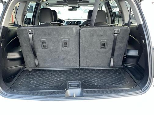 2020 Honda Pilot Elite