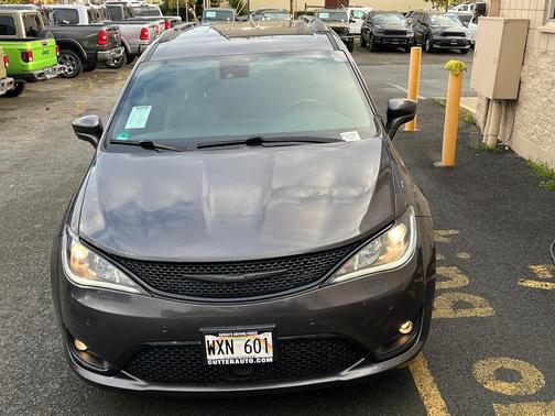 2019 Chrysler Pacifica Touring-L Plus