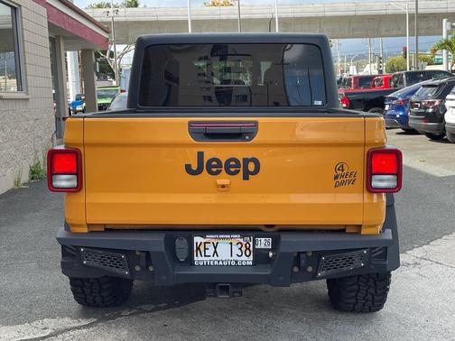 2021 Jeep Gladiator Sport