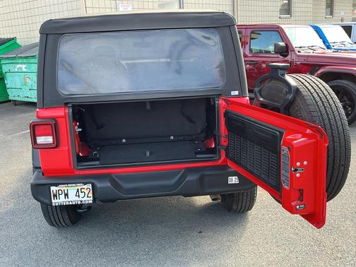 2022 Jeep Wrangler Sport