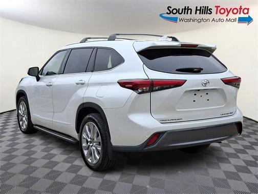 2022 Toyota Highlander Limited