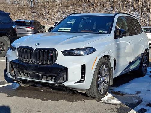 2024 BMW X5 M60i