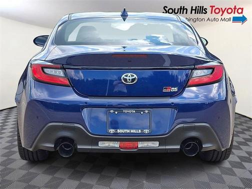 2025 Toyota GR86 Base