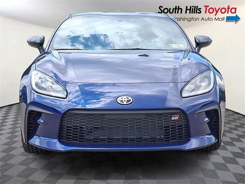 2025 Toyota GR86 Base