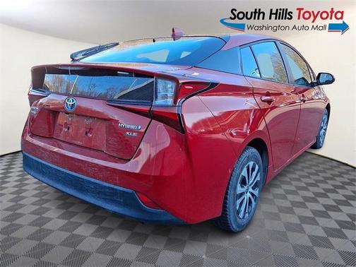 2020 Toyota Prius XLE