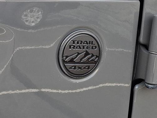 Sting-Gray Clearcoat 2022 Jeep Gladiator High Altitude 4x4