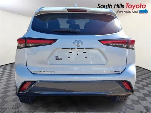 2022 Toyota Highlander Limited