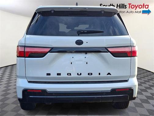 2024 Toyota Sequoia Platinum