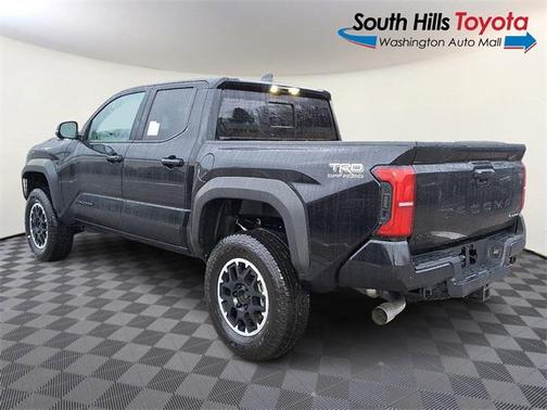 2026 Toyota Tacoma Hybrid TRD Off Road