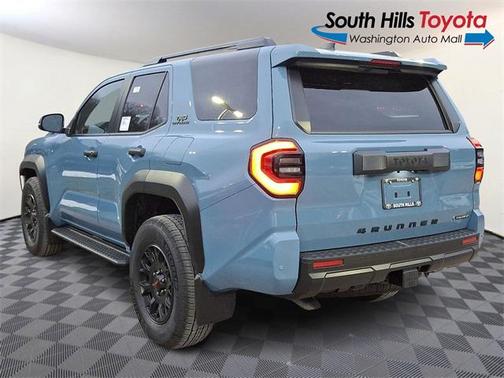 2025 Toyota 4Runner TRD Off Road