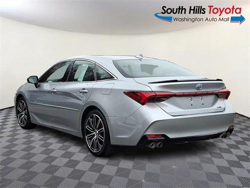 2020 Toyota Avalon XSE