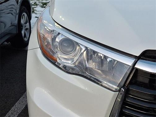 2016 Toyota Highlander Hybrid Platinum