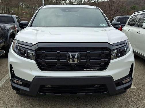 2025 Honda Ridgeline Black
