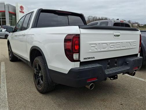 2025 Honda Ridgeline Black