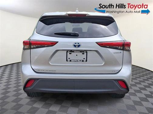 2021 Toyota Highlander Hybrid LE