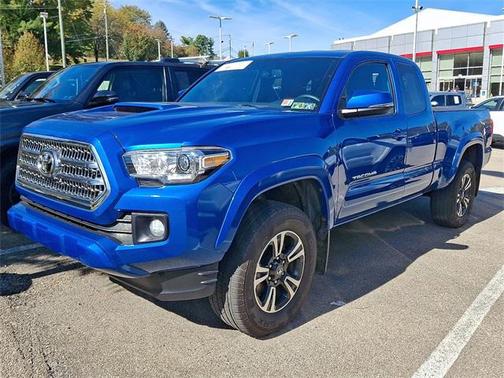2017 Toyota Tacoma TRD Sport