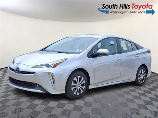 2020 Toyota Prius XLE