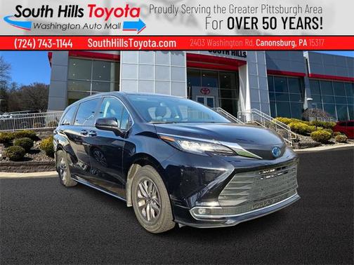 2023 Toyota Sienna XLE