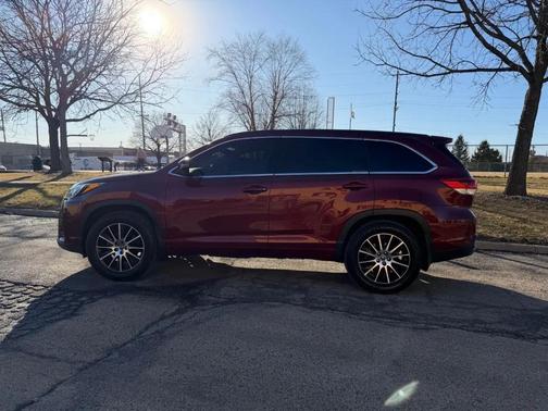 2018 Toyota Highlander SE
