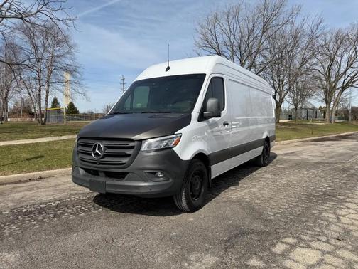 2024 Mercedes-Benz Sprinter 2500 Standard Roof