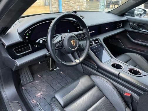 2021 Porsche Taycan Turbo S