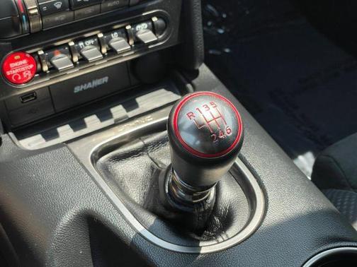 2017 Ford Shelby GT350 Base