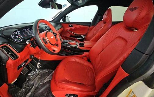 2023 Aston Martin DBX Base