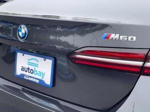 2024 BMW i5 M60