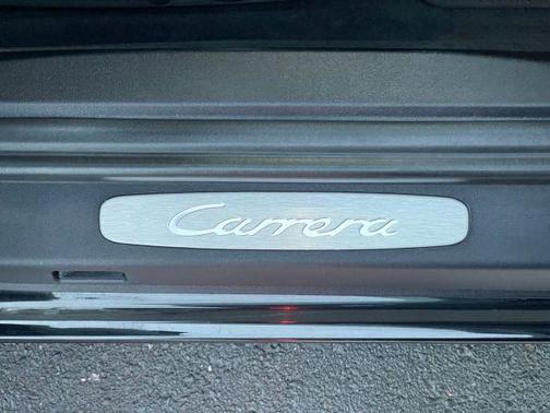 2017 Porsche 911 Carrera