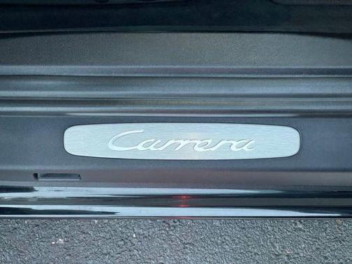 2017 Porsche 911 Carrera