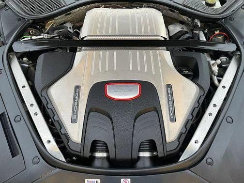 2017 Porsche Panamera Turbo