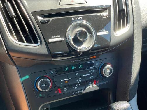 2018 Ford Focus SEL