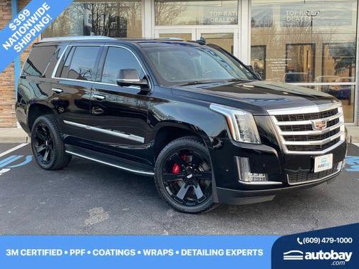 2018 Cadillac Escalade Luxury