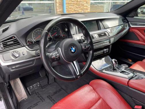 2015 BMW M5 Base