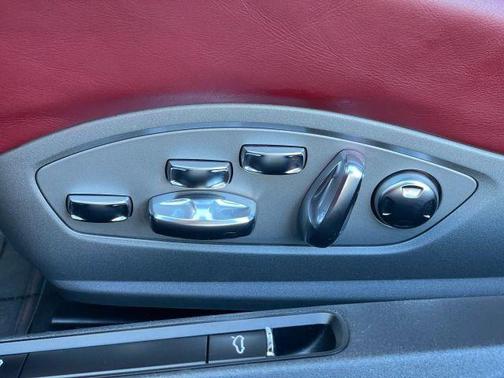 2019 Porsche 911 Turbo S