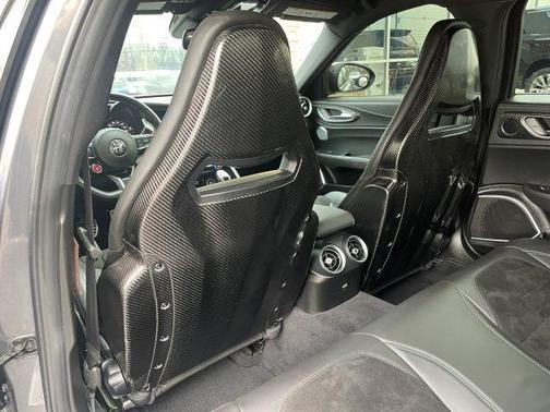 2023 Alfa Romeo Giulia Quadrifoglio