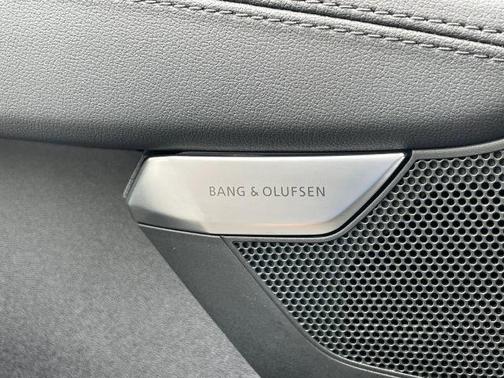 Suzuka Gray Metallic 2024 Audi RS e-tron GT Base