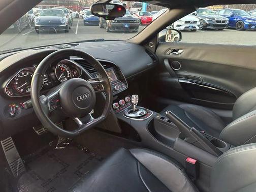2011 Audi R8 5.2 quattro Spyder
