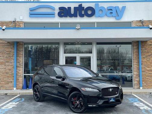 2019 Jaguar F-PACE S