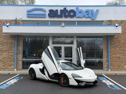 2018 McLaren 570S Base
