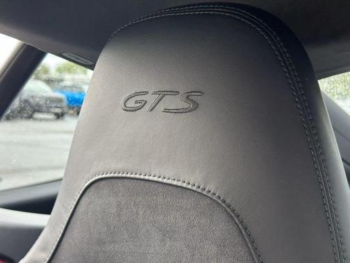 2018 Porsche 718 Cayman GTS