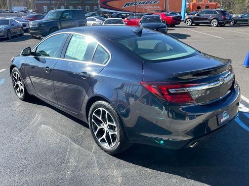 Dark Sapphire Blue Metallic 2017 Buick Regal Turbo Sport Touring