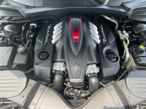 2017 Maserati Quattroporte GTS GranSport