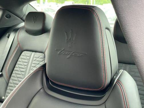 Gray 2022 Maserati Ghibli Trofeo