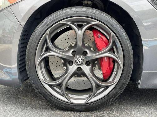 2018 Alfa Romeo Giulia Quadrifoglio