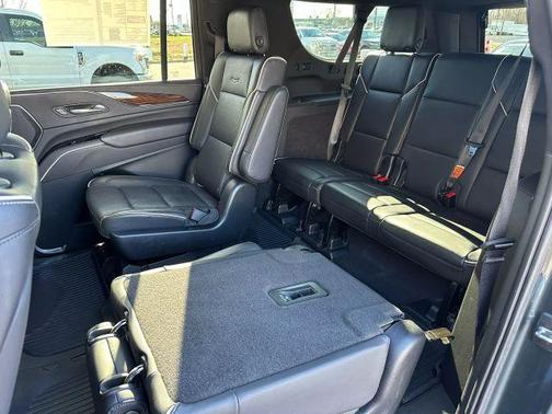2021 Cadillac Escalade ESV Premium Luxury