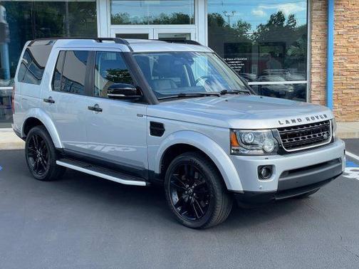 Indus Silver 2015 Land Rover LR4 Base