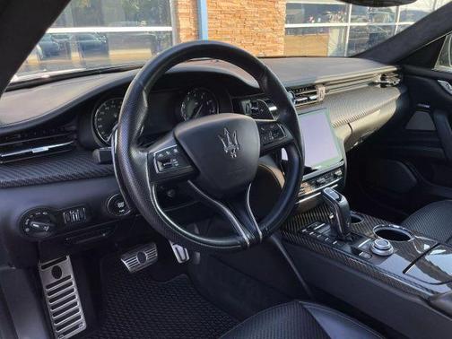 2021 Maserati Quattroporte Trofeo